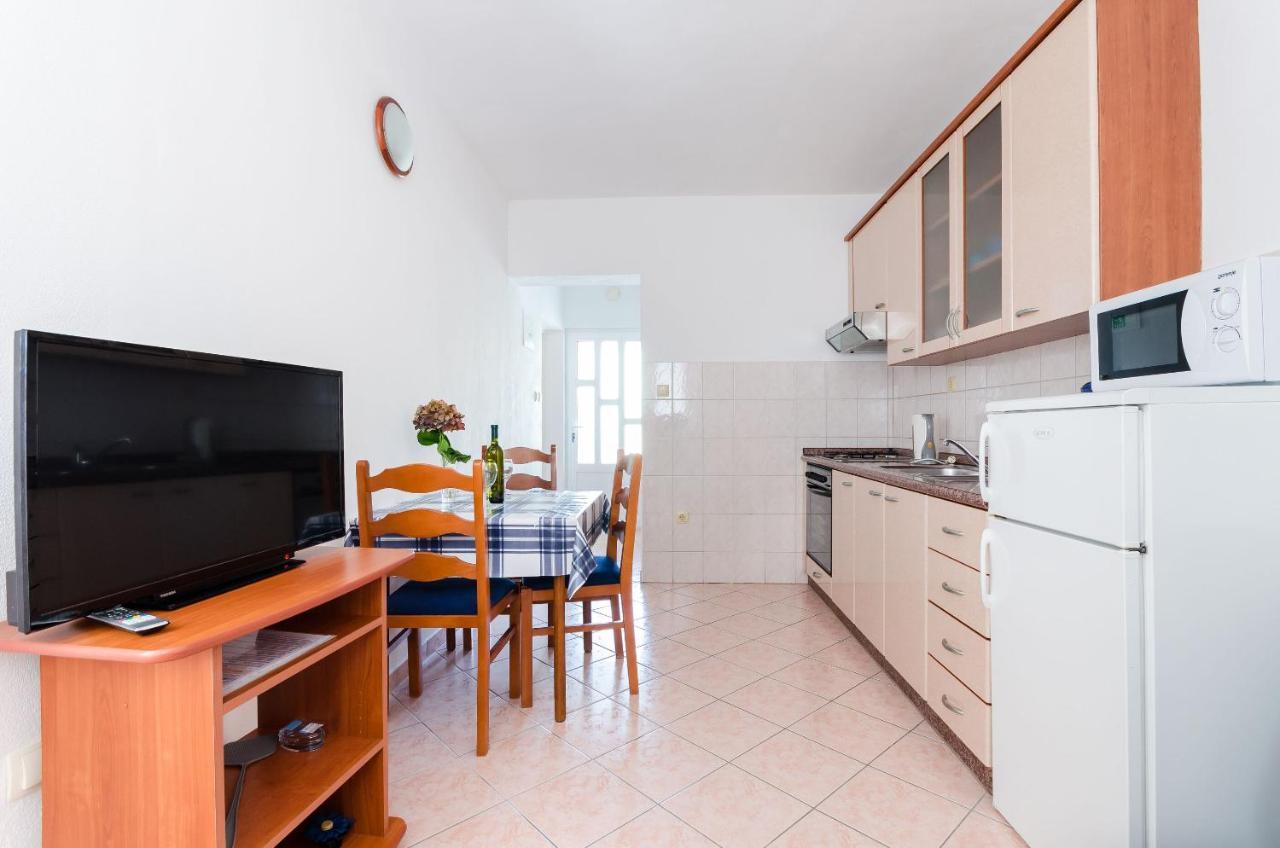 Apartments Marija & Lino Lopar Exterior photo