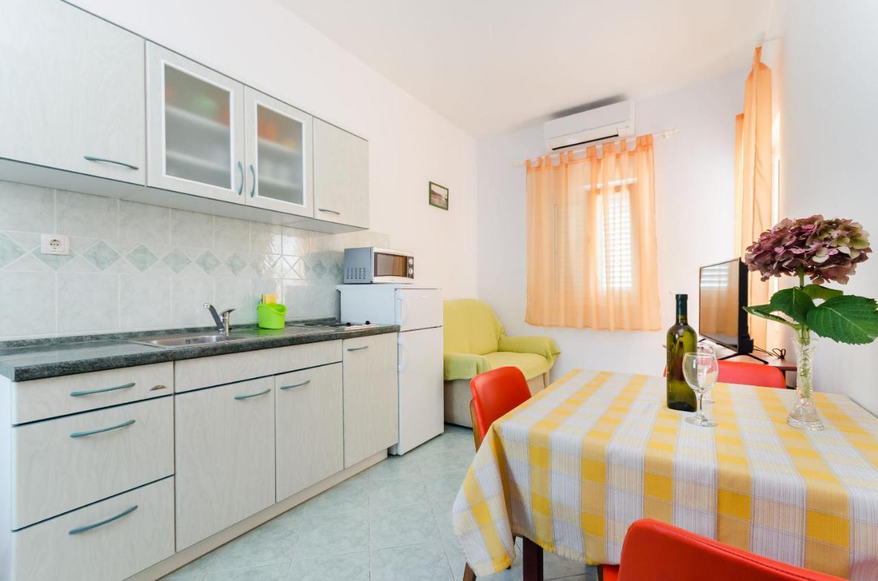 Apartments Marija & Lino Lopar Exterior photo