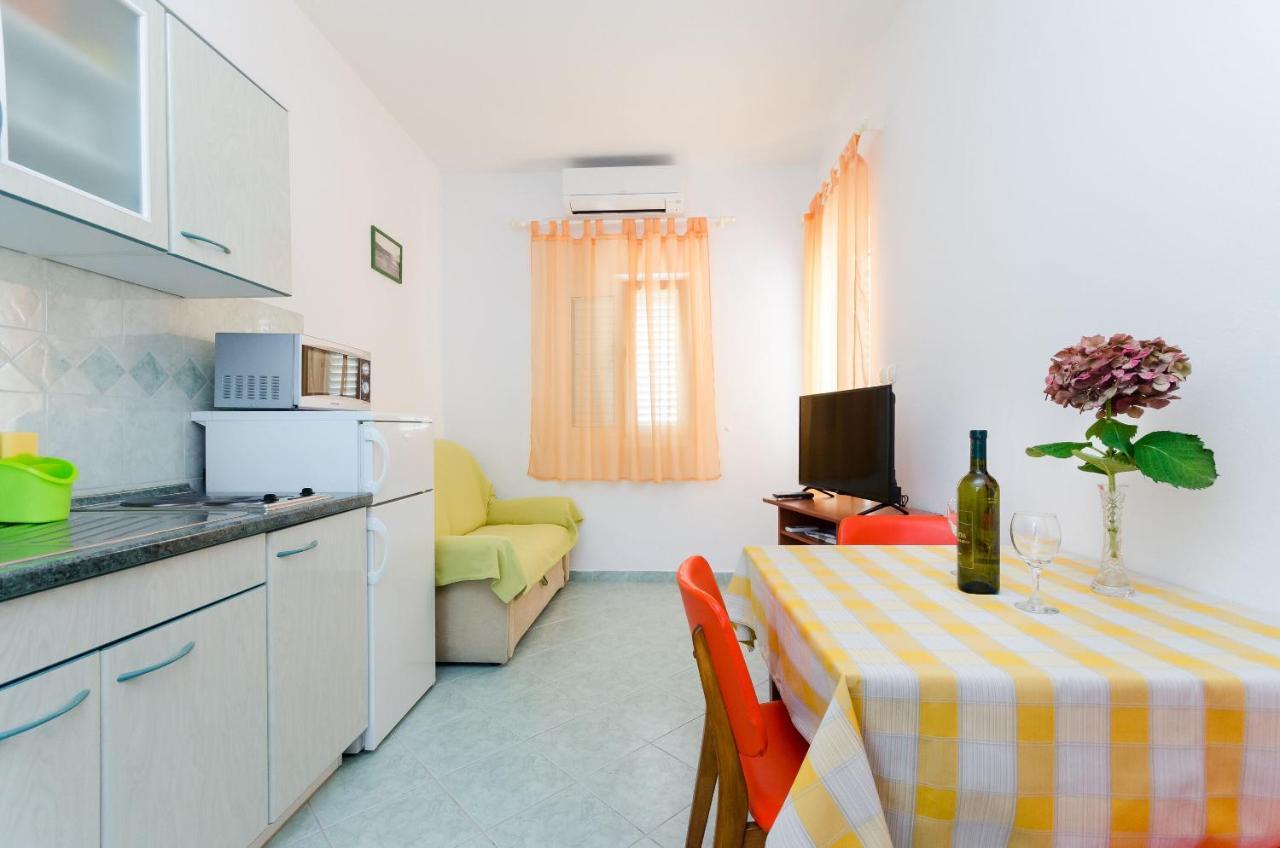 Apartments Marija & Lino Lopar Exterior photo