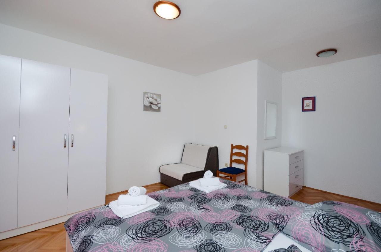Apartments Marija & Lino Lopar Exterior photo