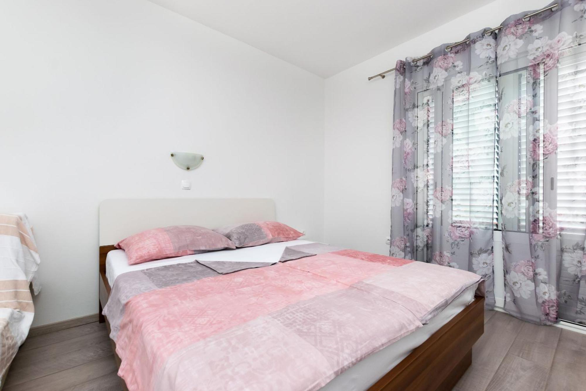 Apartments Marija & Lino Lopar Exterior photo