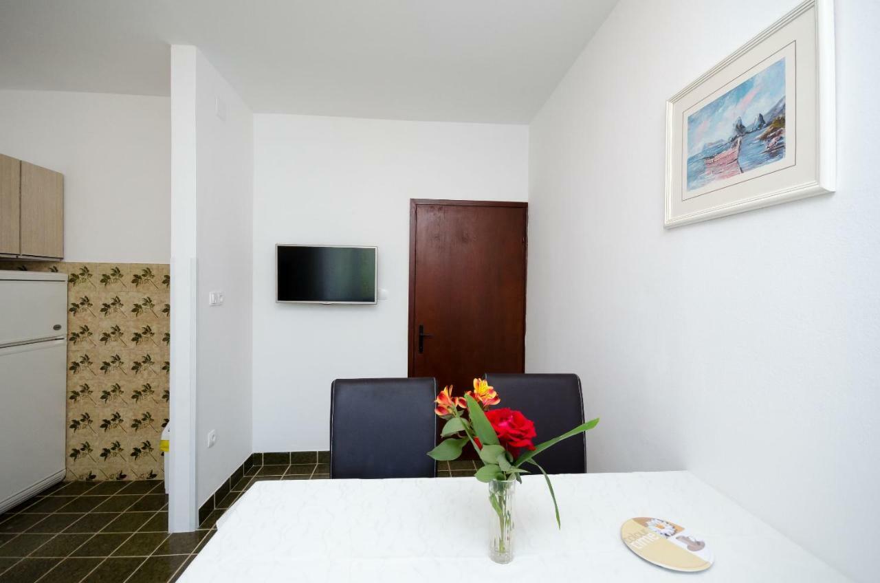 Apartments Marija & Lino Lopar Exterior photo